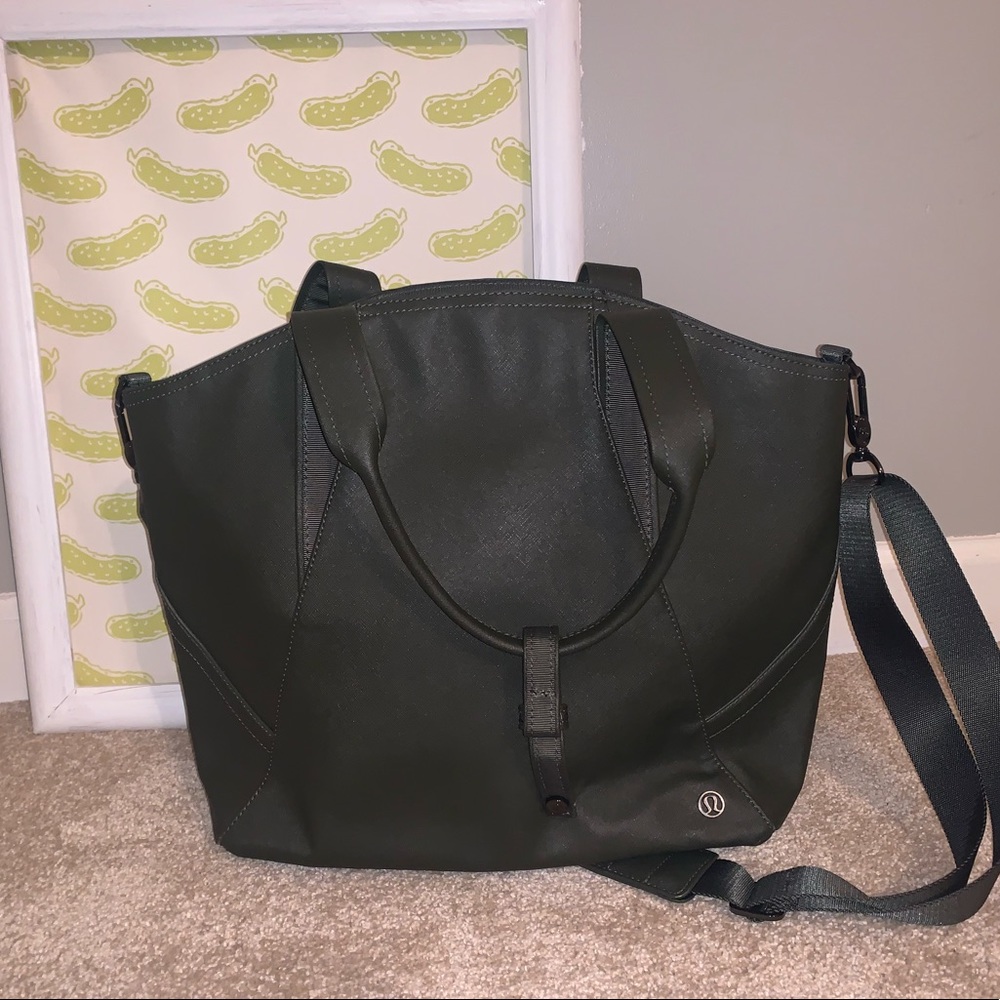 Lululemon Athletica - Army Green Bag